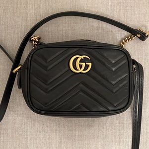 Black Gucci bag